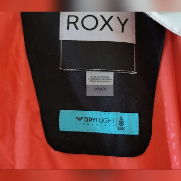 ROXY Insulated Jacket - Picture 4 of 9